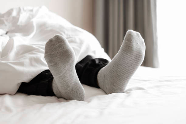 the-surprising-benefits-of-sleeping-with-socks-on-my-universe-of-sleep